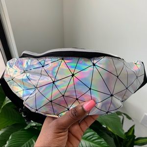 Metallic fanny pack(new)